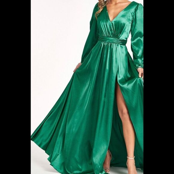 POMUYOO Sexy V Neck Long Sleeve Evening V Neck Back Lace Up Prom Party Gown Dres - Picture 1 of 14